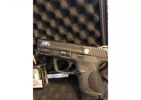 S&W M&P9c carry package